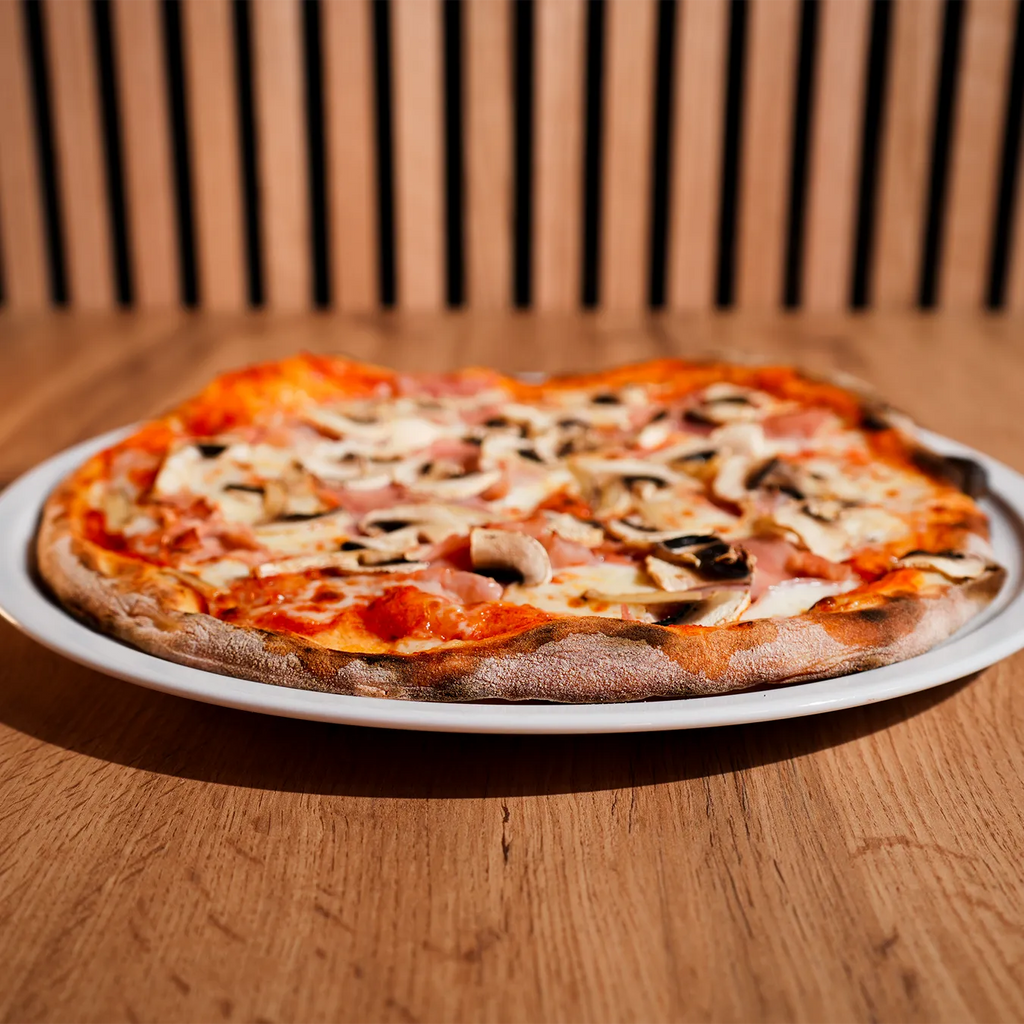 Pizza Prosciutto & Funghi